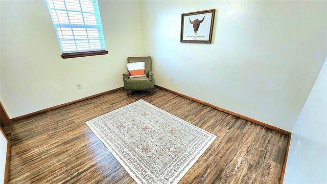 720 Briarcrest Drive, Midwest City, OK 73110