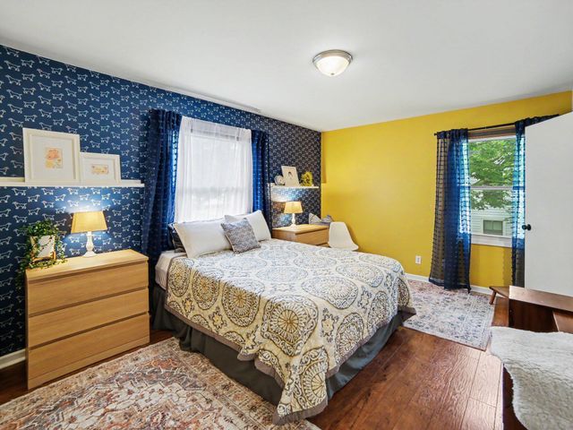 1202 Woodlawn Avenue, Grand Haven, MI 49417