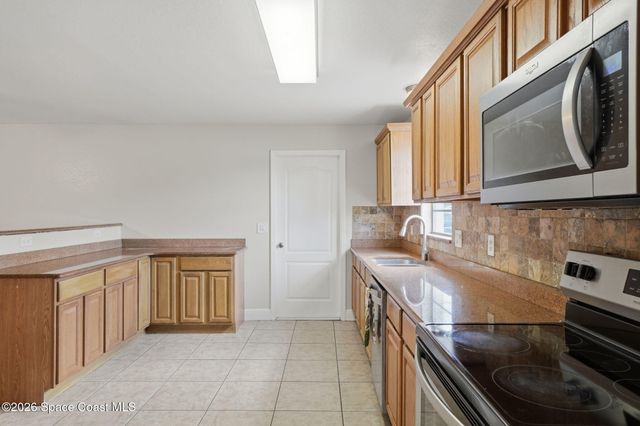 1270 Arnold Drive, Melbourne, FL 32935