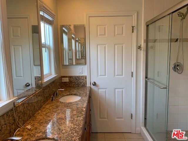 1305 W 37th Place, Los Angeles, CA 90007