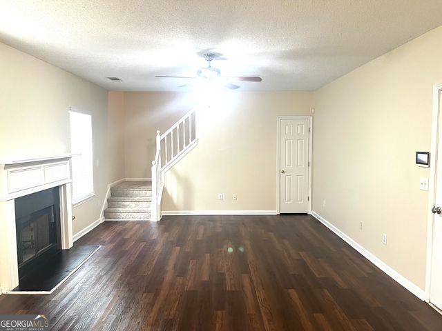 4021 Smithfield Way, Ellenwood, GA 30294