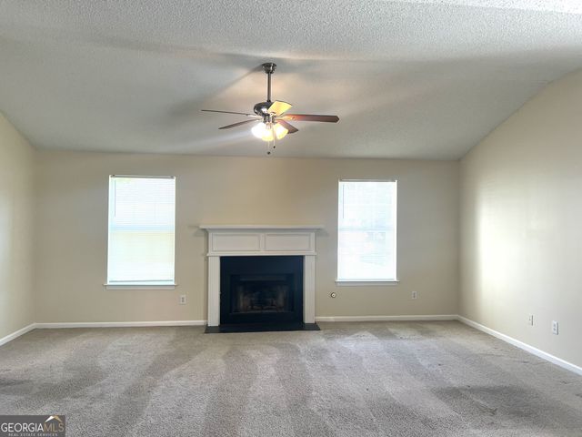 4021 Smithfield Way, Ellenwood, GA 30294