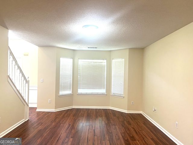 4021 Smithfield Way, Ellenwood, GA 30294