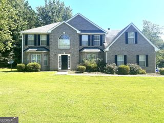 4021 Smithfield Way, Ellenwood, GA 30294