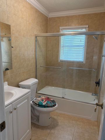 4565 N OCEAN Drive House, Lauderdale-By-The-Sea House, Lauderdale By The Sea, FL 33308