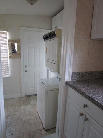 4565 N OCEAN Drive House, Lauderdale-By-The-Sea House, Lauderdale By The Sea, FL 33308