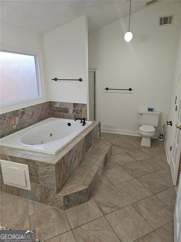 3145 Oak Meadow Drive, Snellville, GA 30078