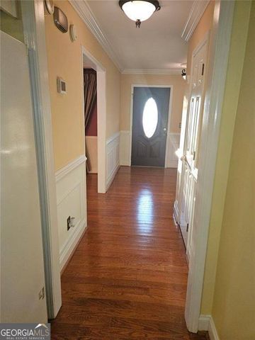 3145 Oak Meadow Drive, Snellville, GA 30078