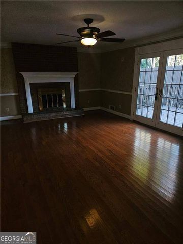 3145 Oak Meadow Drive, Snellville, GA 30078