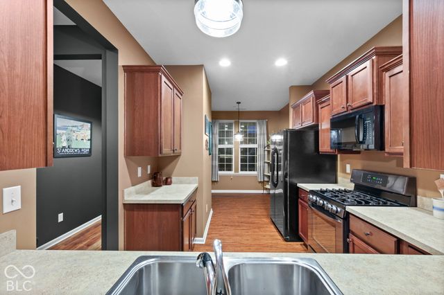 15871 Lambrusco Way, Fishers, IN 46037