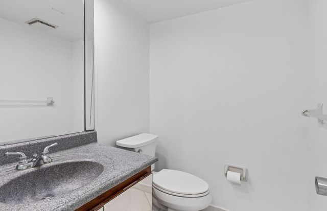 802 CYPRESS GROVE Lane 309, Pompano Beach, FL 33069
