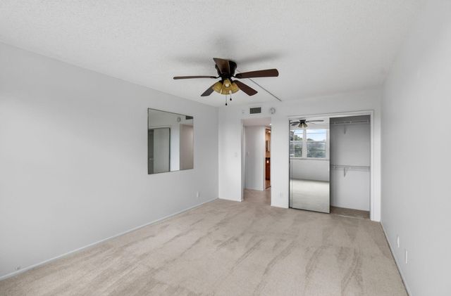 802 CYPRESS GROVE Lane 309, Pompano Beach, FL 33069