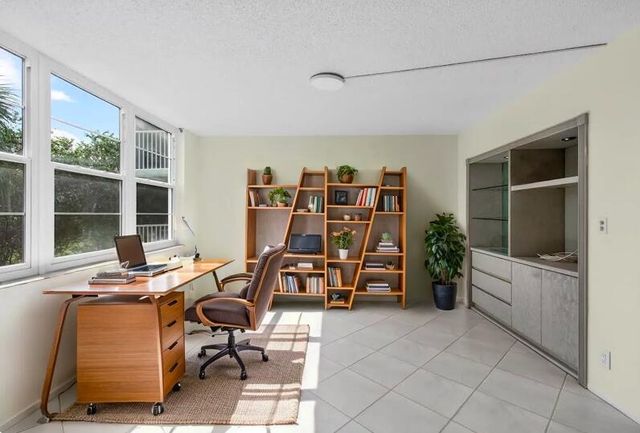 802 CYPRESS GROVE Lane 309, Pompano Beach, FL 33069