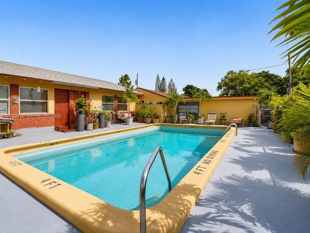 1723-1743 Moffett St, Hollywood, FL 33020