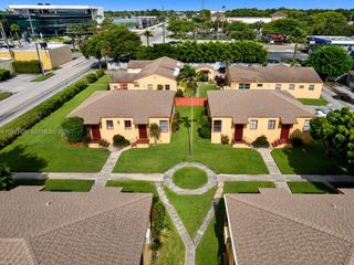 1723-1743 Moffett St, Hollywood, FL 33020
