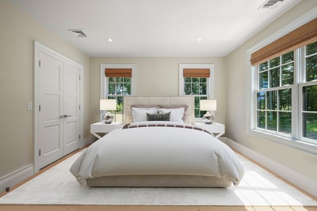 252 Winter Street, Norwell, MA 02061