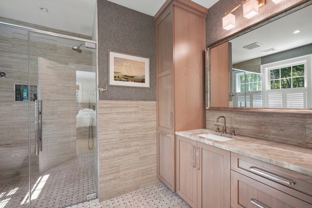 252 Winter Street, Norwell, MA 02061