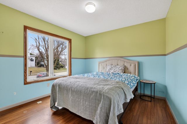 6219 Fairway Drive NW, Rochester, MN 55901