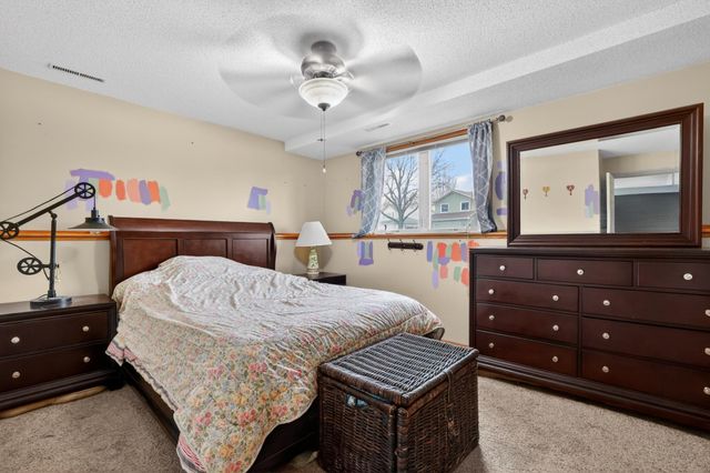 6219 Fairway Drive NW, Rochester, MN 55901