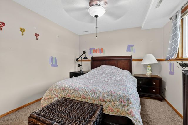 6219 Fairway Drive NW, Rochester, MN 55901