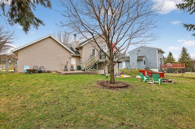 6219 Fairway Drive NW, Rochester, MN 55901