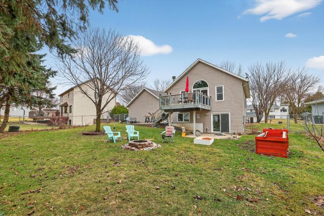 6219 Fairway Drive NW, Rochester, MN 55901