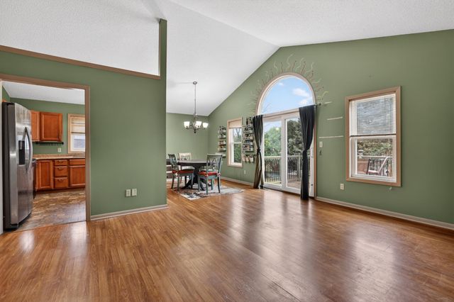 6219 Fairway Drive NW, Rochester, MN 55901