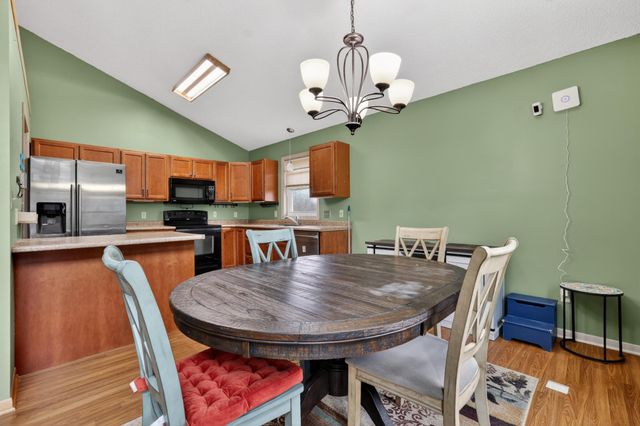 6219 Fairway Drive NW, Rochester, MN 55901