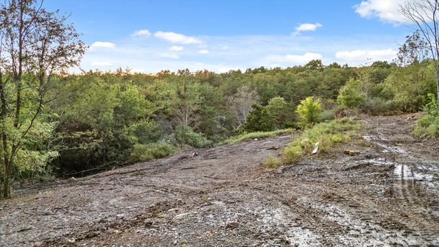 591 Red Rock Canyon Road, Dunlap, TN 37327
