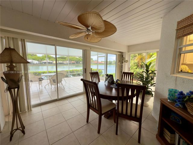 645 SE 25th Ln, Homestead, FL 33033