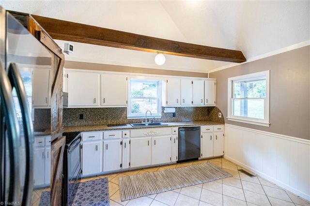 337 Pioneer Ridge, Sparta, NC 28675