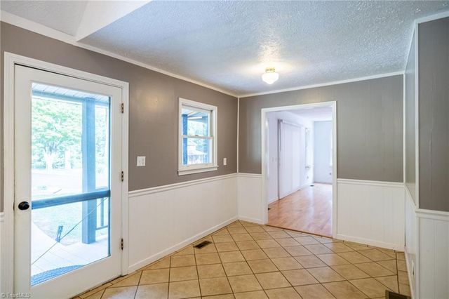337 Pioneer Ridge, Sparta, NC 28675