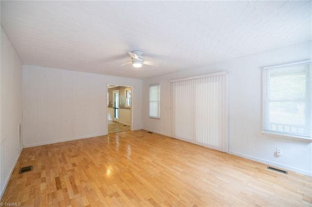 337 Pioneer Ridge, Sparta, NC 28675
