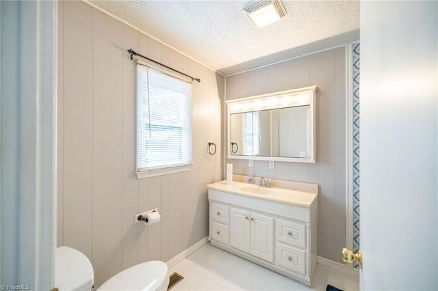 337 Pioneer Ridge, Sparta, NC 28675