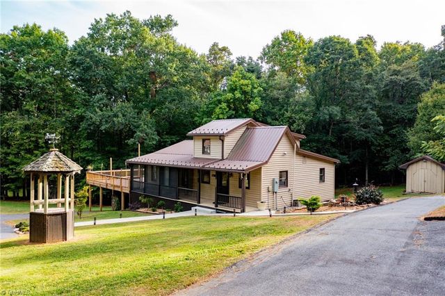 337 Pioneer Ridge, Sparta, NC 28675