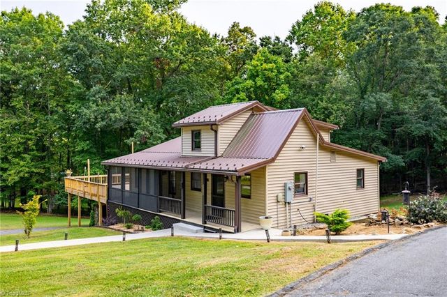 337 Pioneer Ridge, Sparta, NC 28675