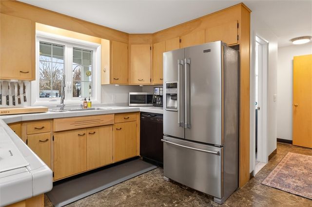 161 Nob Hill, Irondequoit, NY 14617