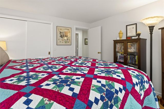 161 Nob Hill, Irondequoit, NY 14617