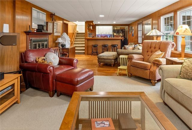 161 Nob Hill, Irondequoit, NY 14617