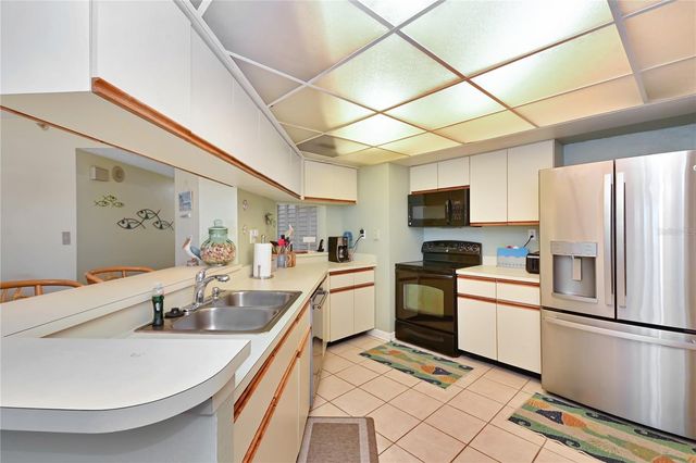 5207 S ATLANTIC AVENUE 323, New Smyrna Beach, FL 32169
