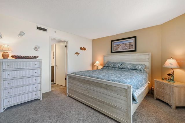 5207 S ATLANTIC AVENUE 323, New Smyrna Beach, FL 32169