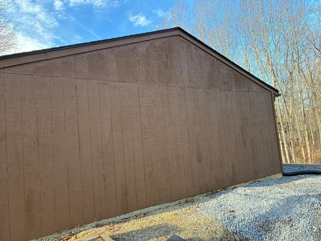 2579 Quarles RD, Thaxton, VA 24174
