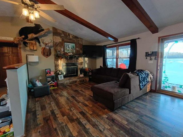 2579 Quarles RD, Thaxton, VA 24174