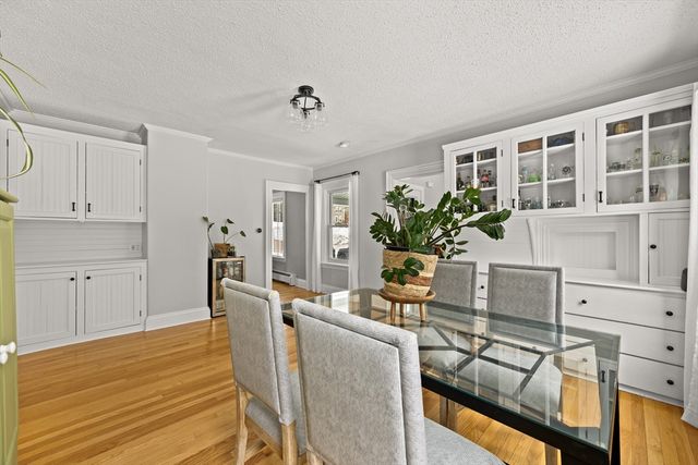 513 Old Post Rd, North Attleboro, MA 02760