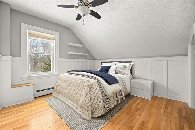 513 Old Post Rd, North Attleboro, MA 02760