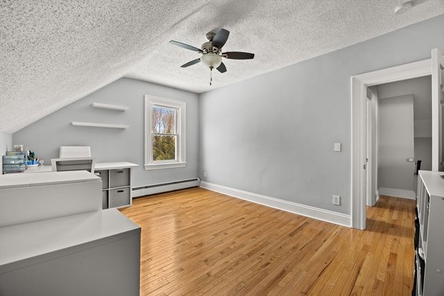 513 Old Post Rd, North Attleboro, MA 02760