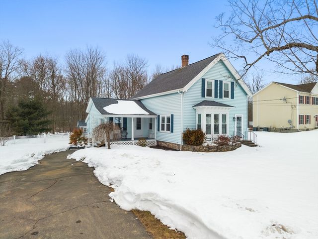 513 Old Post Rd, North Attleboro, MA 02760