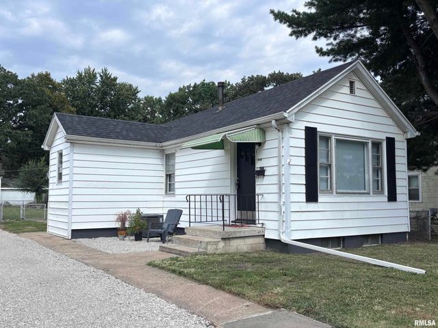 1113 N RUTLEDGE Street, Springfield, IL 62702