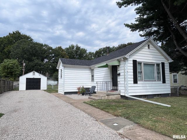 1113 N RUTLEDGE Street, Springfield, IL 62702