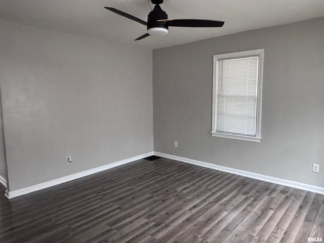 1113 N RUTLEDGE Street, Springfield, IL 62702